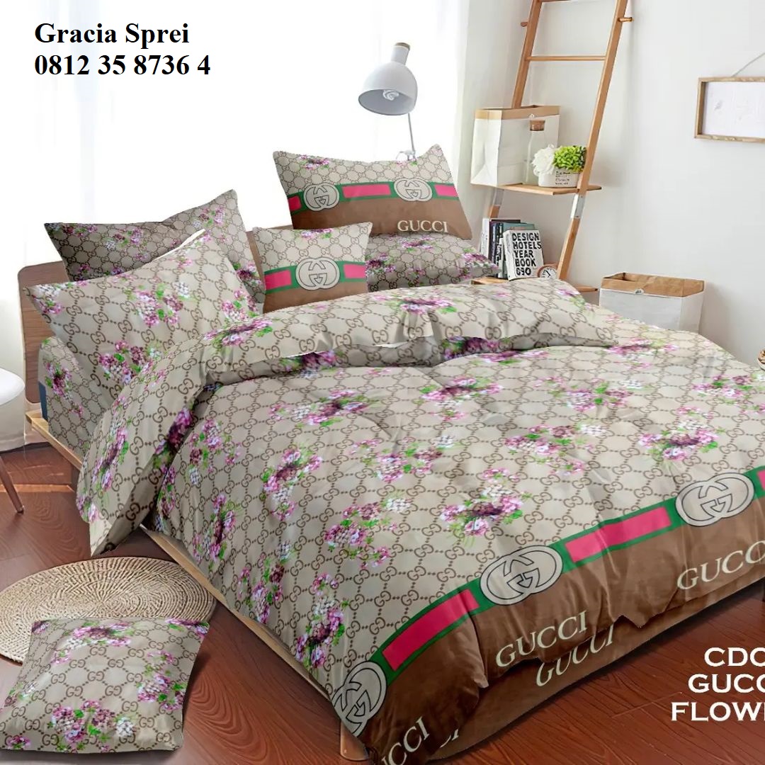 <p>Sprei berbahan katun halus yang akan membuat is